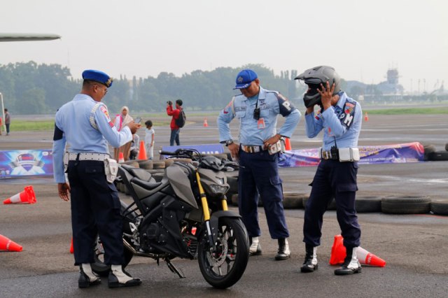 TNI-AU Test Ride Yamaha Xabre